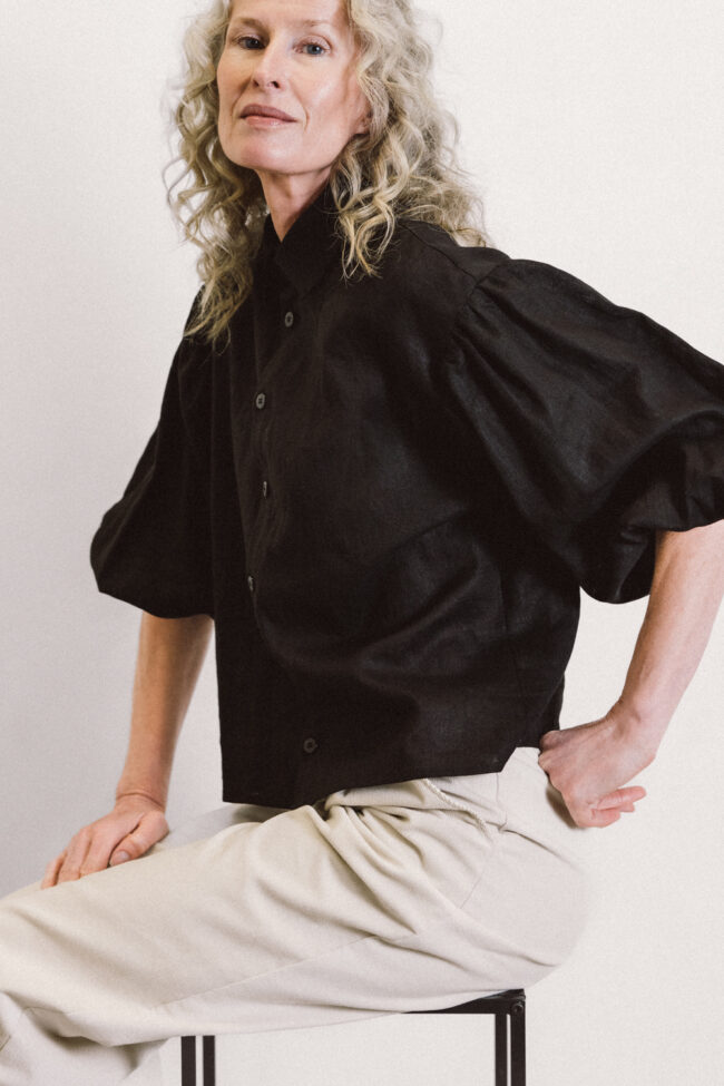 HEMD Puffärmel Leinen schwarz